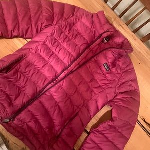 Girls patagonia down jacket